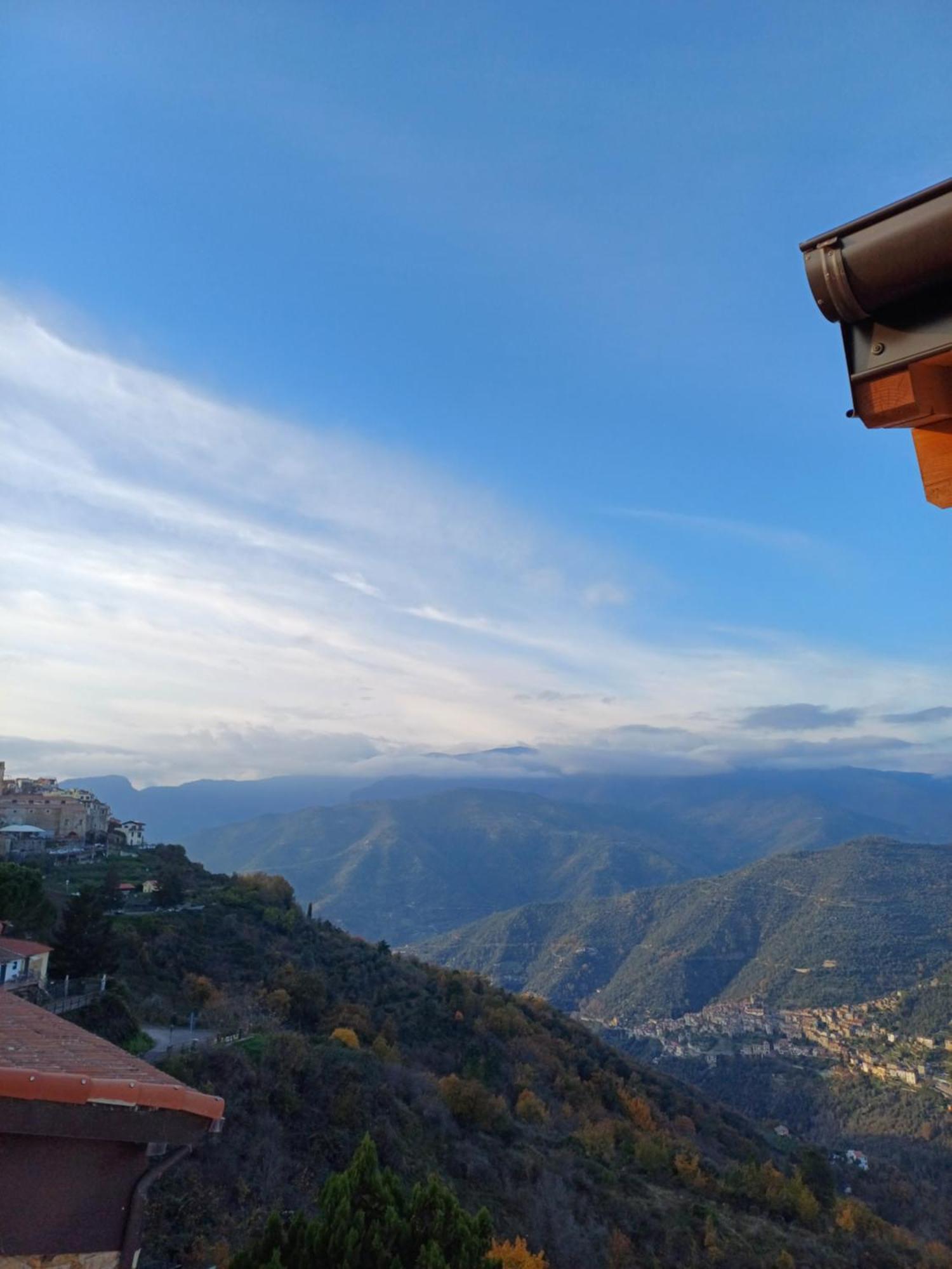 Villa La Dimora Azzurra Perinaldo Esterno foto